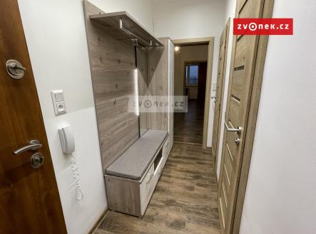 Obrázek k zakázce č.: 691796 | Pronájem bytu, 3+1, 68 m²