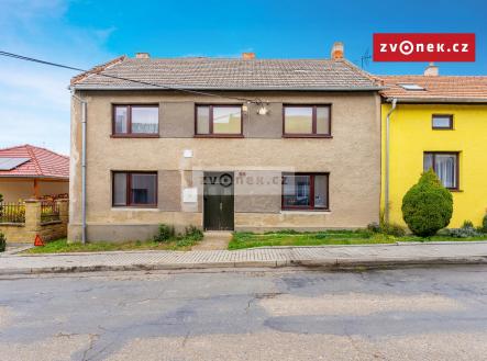 Obrázek k zakázce č.: 709522 | Prodej - dům/vila, 240 m²