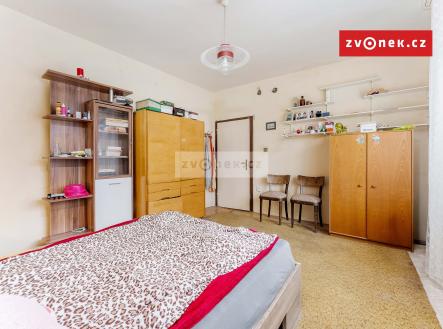 Obrázek k zakázce č.: 709522 | Prodej - dům/vila, 240 m²