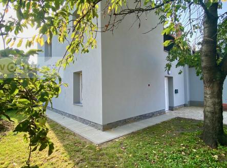 Obrázek k zakázce č.: 707146 | Prodej - dům/vila, 420 m²