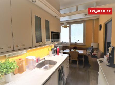 Obrázek k zakázce č.: 688326 | Pronájem bytu, 3+1, 68 m²