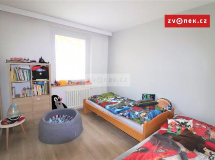 Obrázek k zakázce č.: 688326 | Pronájem bytu, 3+1, 68 m²