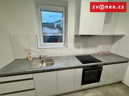 Obrázek k zakázce č.: 710482 | Pronájem bytu, 2+kk, 50 m²