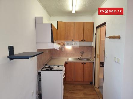 Obrázek k zakázce č.: 705196 | Pronájem bytu, 1+kk, 28 m²