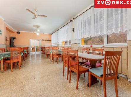 Obrázek k zakázce č.: 706446 | Prodej - komerční objekt, administrativní budova, 750 m²