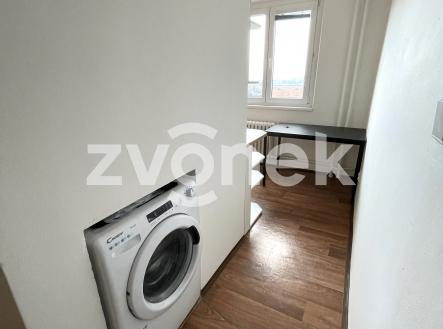 Obrázek k zakázce č.: 711592 | Pronájem bytu, 3+1, 68 m²