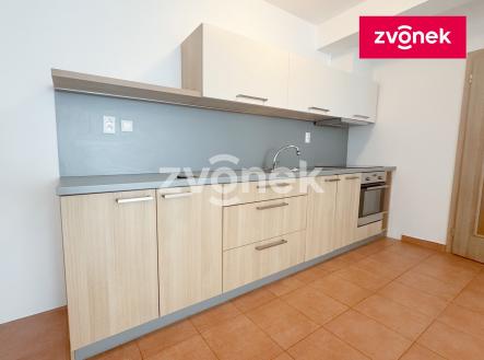 Obrázek k zakázce č.: 712852 | Pronájem bytu, 2+kk, 62 m²