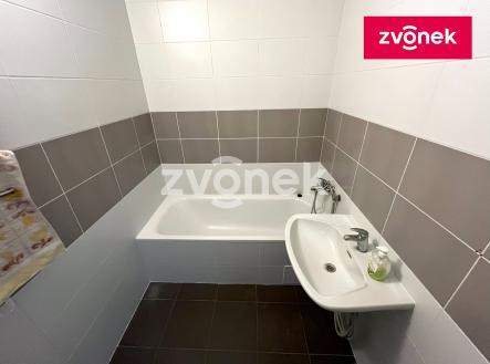 Obrázek k zakázce č.: 711352 | Pronájem bytu, 3+1, 68 m²