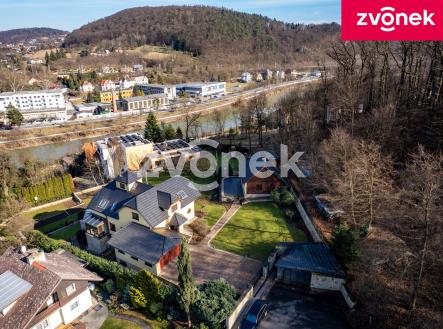 Obrázek k zakázce č.: 713422 | Prodej - komerční objekt, administrativní budova, 660 m²