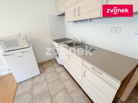 Obrázek k zakázce č.: 711622 | Pronájem bytu, 1+kk, 26 m²