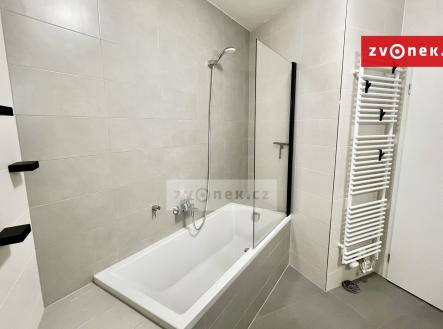 Obrázek k zakázce č.: 699876 | Prodej bytu, 2+kk, 66 m²