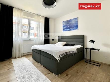 Obrázek k zakázce č.: 699876 | Prodej bytu, 2+kk, 66 m²