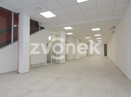 Obrázek k zakázce č.: 711722 | Pronájem - komerční objekt, obchodní centrum, 147 m²