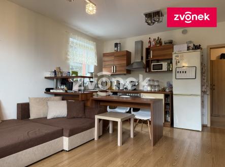 Obrázek k zakázce č.: 716492 | Pronájem bytu, 2+kk, 52 m²