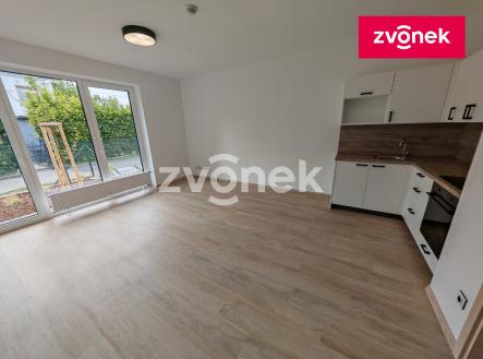 Obrázek k zakázce č.: 716632 | Pronájem bytu, 1+kk, 32 m²