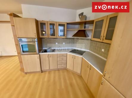 Obrázek k zakázce č.: 615203 | Pronájem bytu, 2+kk, 56 m²