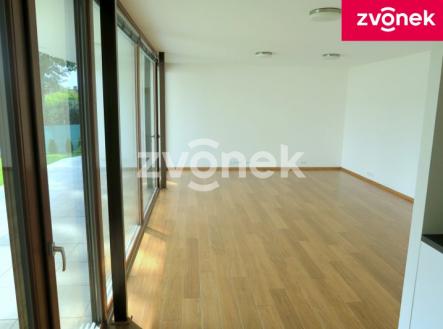Obrázek k zakázce č.: 492063 | Pronájem - dům/vila, 130 m²