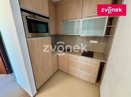 Obrázek k zakázce č.: 715182 | Pronájem bytu, 2+kk, 60 m²