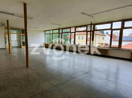 Obrázek k zakázce č.: 718842 | Pronájem - obchodní prostor, 150 m²