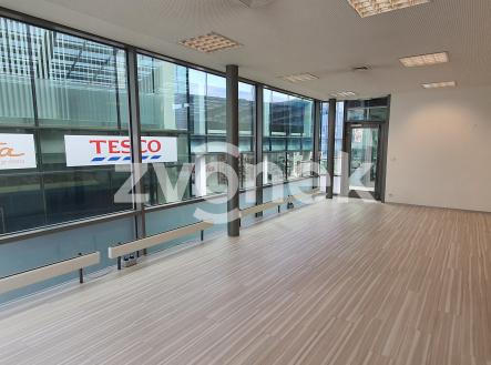 Obrázek k zakázce č.: 718992 | Pronájem - obchodní prostor, 51 m²
