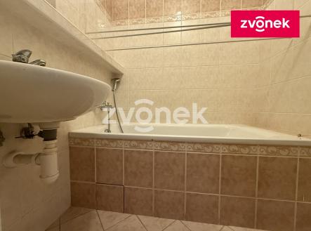 Obrázek k zakázce č.: 717462 | Pronájem bytu, 2+1, 52 m²
