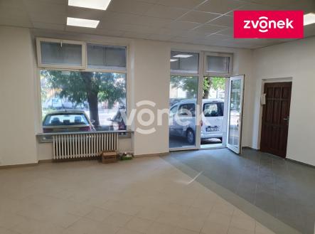 Obrázek k zakázce č.: 714442 | Pronájem - obchodní prostor, 100 m²