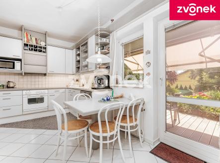 Obrázek k zakázce č.: 716892 | Prodej - dům/vila, 192 m²