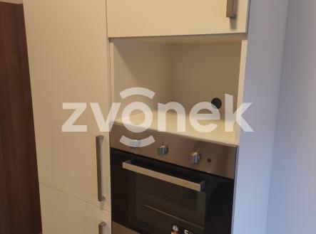 Obrázek k zakázce č.: 723321 | Pronájem bytu, 2+kk, 66 m²