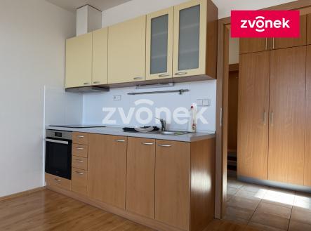 Obrázek k zakázce č.: 723341 | Pronájem bytu, 2+kk, 52 m²