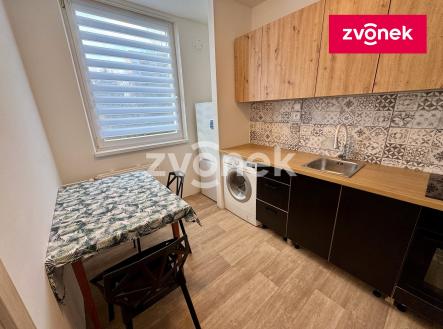 Obrázek k zakázce č.: 724001 | Pronájem bytu, 2+1, 45 m²