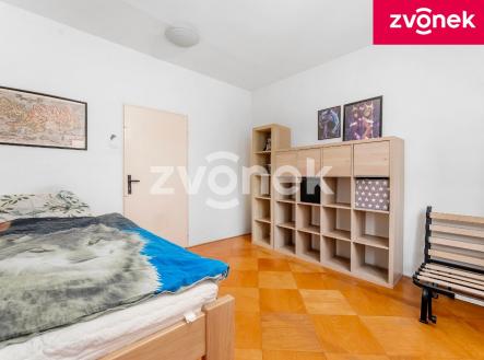 Obrázek k zakázce č.: 717532 | Pronájem bytu, 2+1, 60 m²