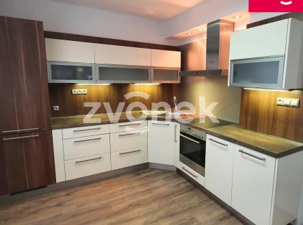Obrázek k zakázce č.: 722082 | Pronájem - dům/vila, 150 m²