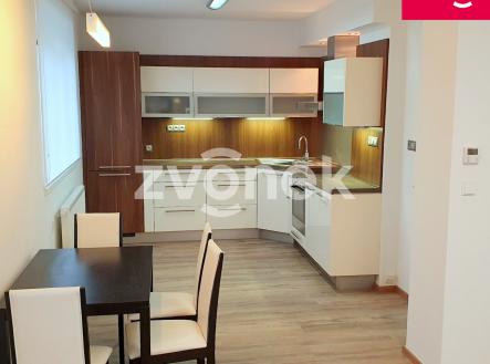 Obrázek k zakázce č.: 722082 | Pronájem - dům/vila, 150 m²