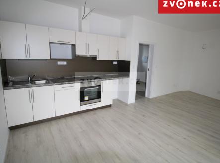 Obrázek k zakázce č.: 619873 | Pronájem bytu, 1+kk, 39 m²