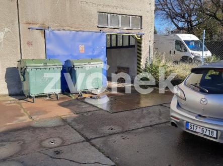 Obrázek k zakázce č.: 724651 | Pronájem - skladovací prostor, 750 m²