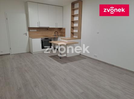 Obrázek k zakázce č.: 725581 | Pronájem bytu, 1+kk, 34 m²