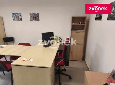 Obrázek k zakázce č.: 726391 | Pronájem - komerční objekt, administrativní budova, 45 m²