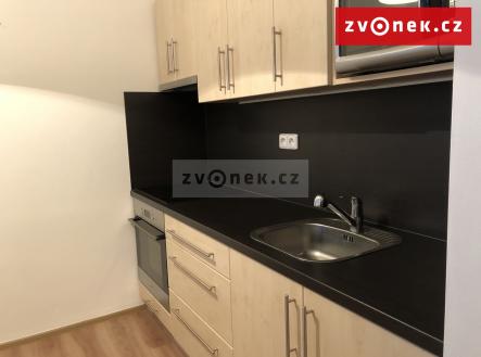 Obrázek k zakázce č.: 614693 | Pronájem bytu, 1+1, 36 m²