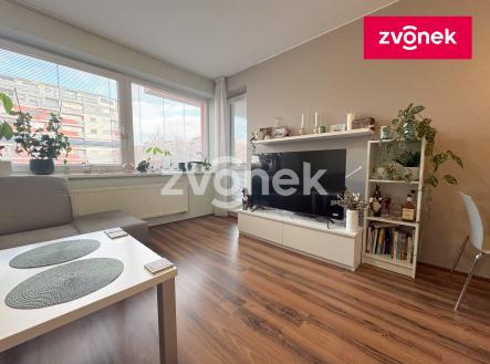 Obrázek k zakázce č.: 727861 | Pronájem bytu, 2+kk, 52 m²