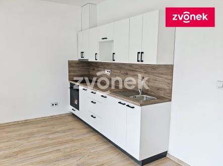 Obrázek k zakázce č.: 729821 | Pronájem bytu, 1+kk, 36 m²