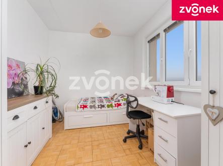 Obrázek k zakázce č.: 637931 | Pronájem bytu, 3+1, 65 m²