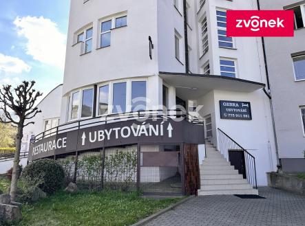 Obrázek k zakázce č.: 730651 | Pronájem - restaurace, 174 m²