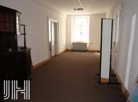 Pronájem - kanceláře, 54 m²