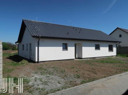 . | Prodej - dům/vila, 146 m²