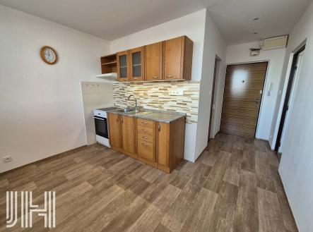 Pronájem bytu, 1+1, 35 m²