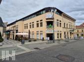 Pronájem - obchodní prostor, 217 m²