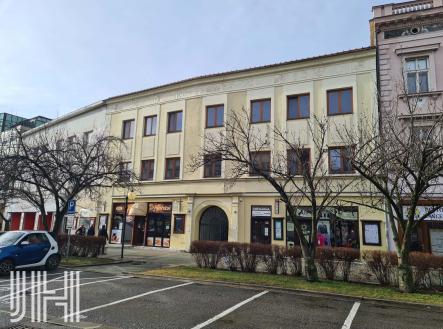 Pronájem - kanceláře, 70 m²