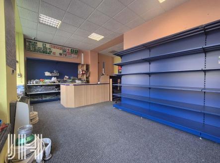 Pronájem - obchodní prostor