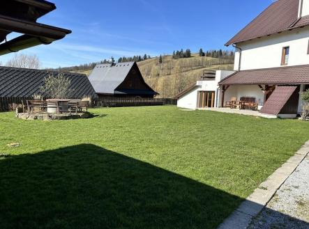 1711639585_dYZmgk1Ay2.jpg | Prodej - penzion, 1 459 m²