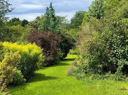 9d82.jpg | Prodej - nájemní dům, 975 m²